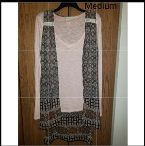 Long Sleeve Pale Pink Maurices Large and Patterned Overlay Buckle Medium